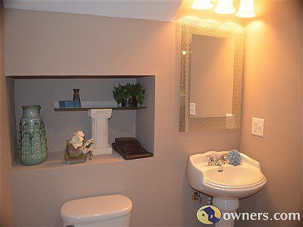 Main floor full Bath