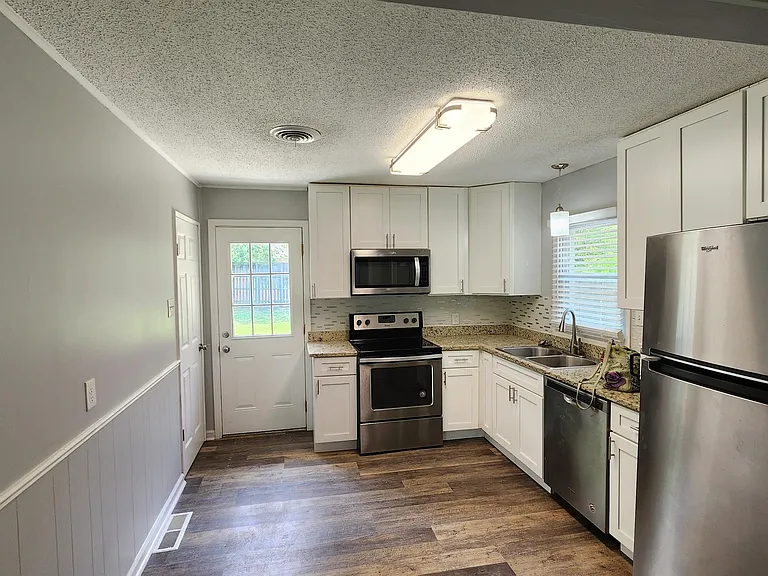 429 Mineral Rd — Photo 5