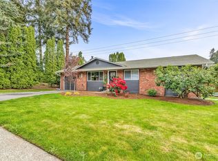 616 212th St SW, Bothell, WA 98021