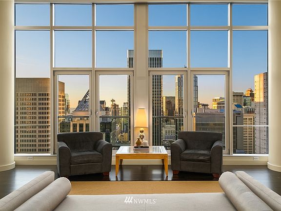 2nd image of 909 5th Avenue #PH2