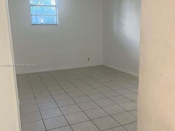 4th image of 4550 NW 9th St APT 114E