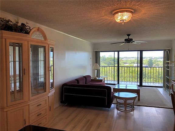 4th image of 3200 Cove Cay Dr Unit 5D
