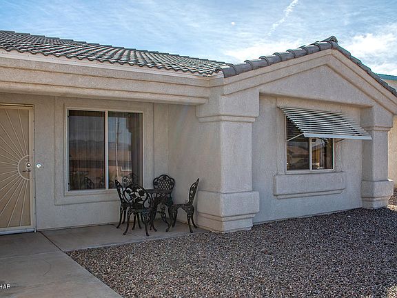 4th image of 770 Pueblo Dr