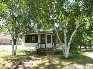557 10th Ave N, South Saint Paul, MN 55075