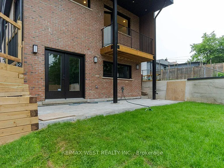 63 Lonborough Ave — Photo 17