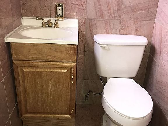 5th image of 12960 Verwood Dr