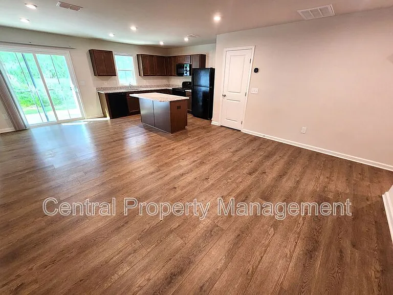 165 Sarnesfield Way — Photo 12