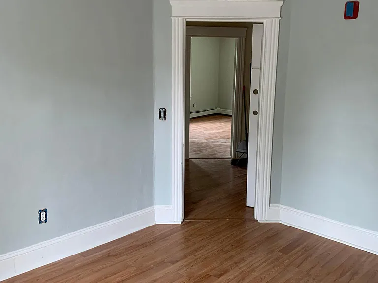194 Glenwood Ave #2 — Photo 10