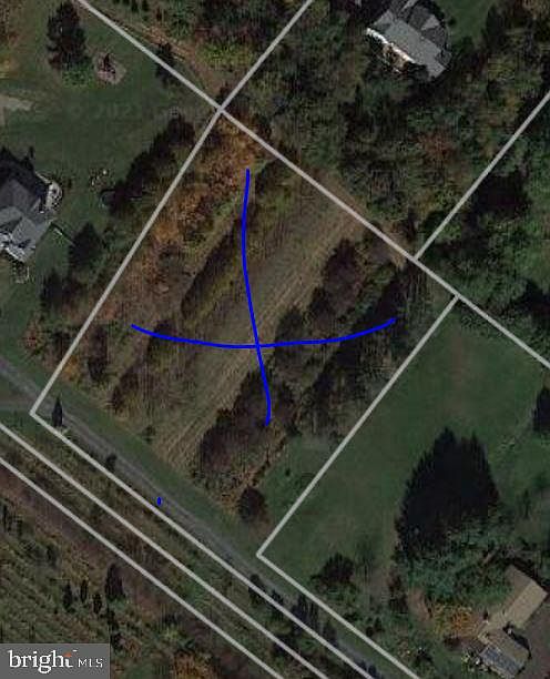 1st image of 2119 Berks Rd