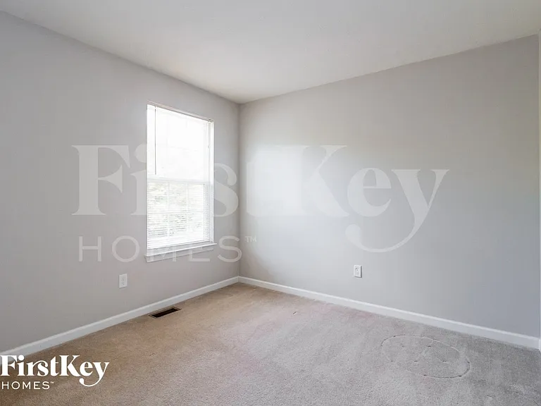 6038 Marsh Cir — Photo 11