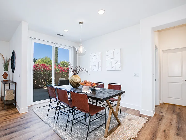 11632 Solaire Way — Photo 10