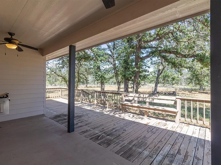 9729 FM 775 — Photo 26