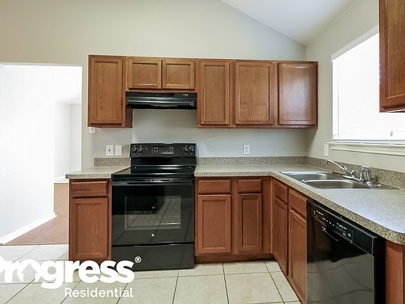 4th image of 13425 Baldcypress Dr