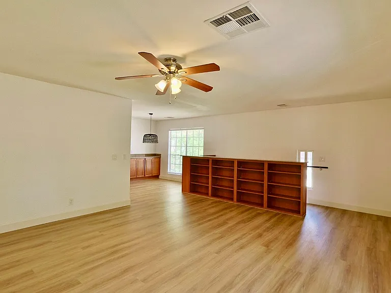 3181 Pinehurst Dr #D — Photo 13