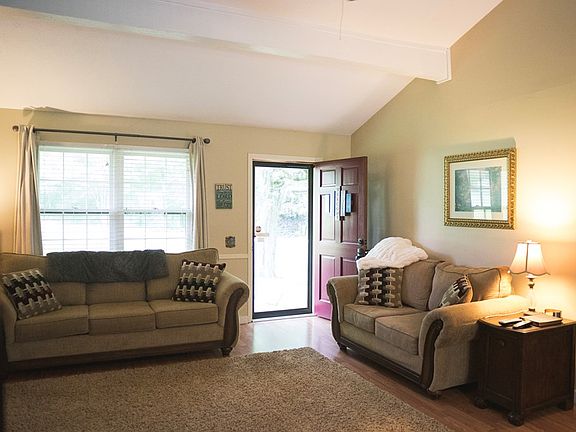 5th image of 60 W Honeysuckle Ln