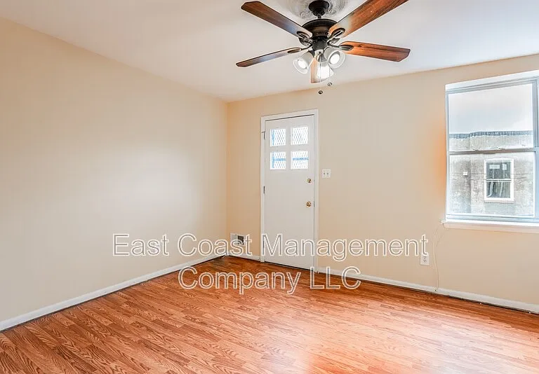 1502 E Baltimore St #2 — Photo 9