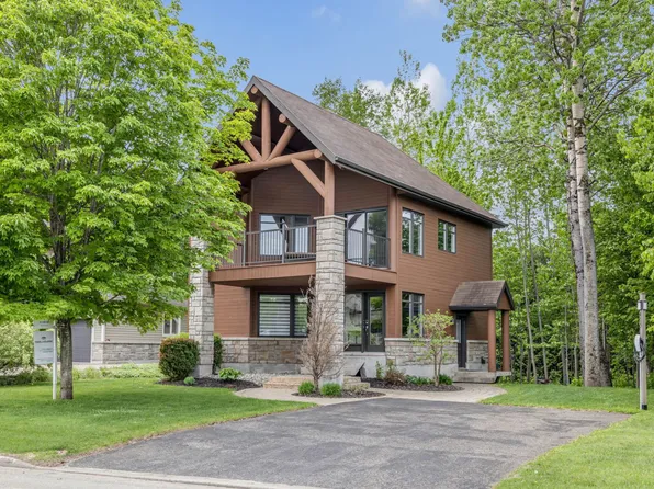 405 Rue Drs #Masanges, Beaupra, QC G1A 1E0