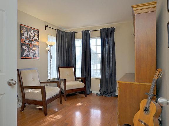 3rd image of 3737 Lily Hill Ct