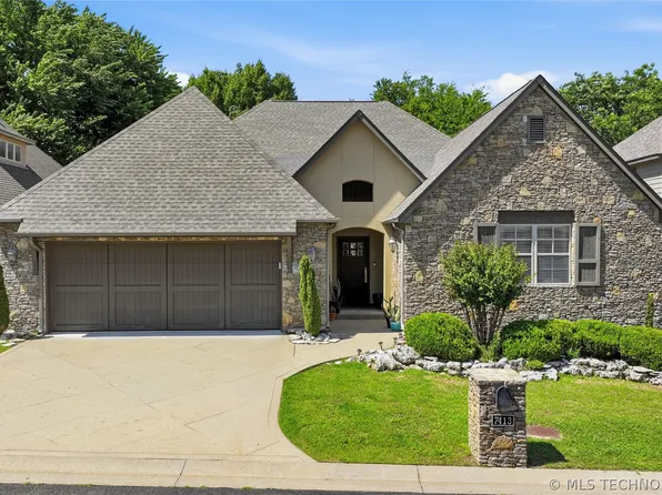 7413 E 97th St, Tulsa, OK 74133