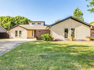 129 Haywood Dr, Benbrook, TX 76126