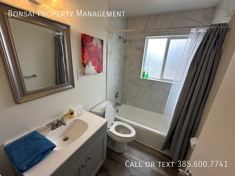 997 Chapel Dr #6 — Photo 5
