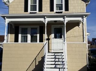 95 Phillips St, Fall River, MA 02720