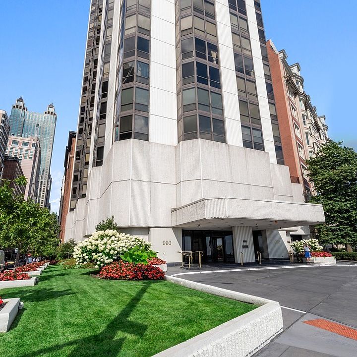 1st image of 990 N Lake Shore Dr APT 32A