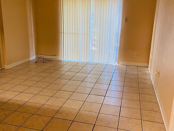 4th image of 12955 Woodforest Blvd APT 6