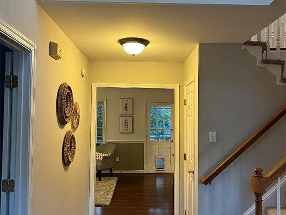4th image of 8239 Tarragon Dr