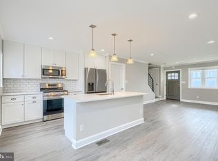 615 Ponca St, Baltimore, MD 21224