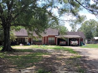 32221 Linder Rd, Denham Springs, LA 70726