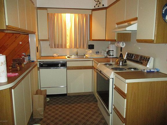 4th image of 967 Country Place Dr
