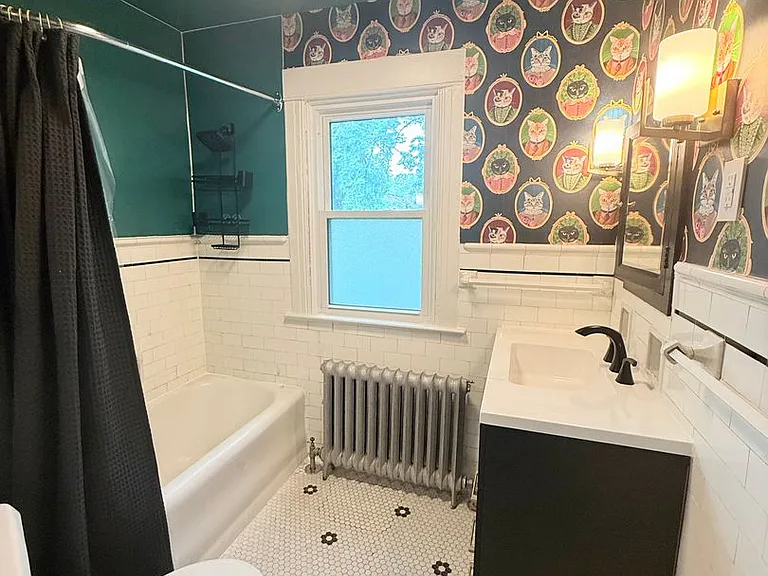 906 N Evans St — Photo 15