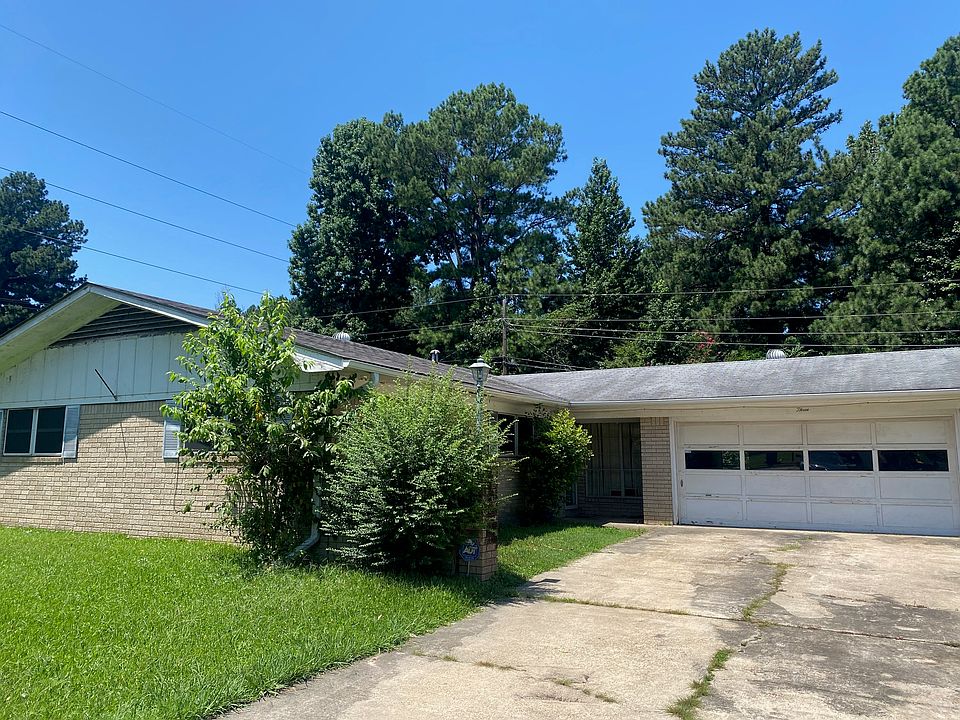 1st image of 3 N Pineview Dr