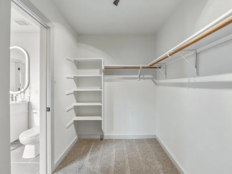211 Banner Ave — Photo 10