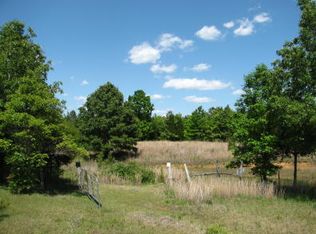 285 Wagon Wheel Ln, Savannah, TN 38372