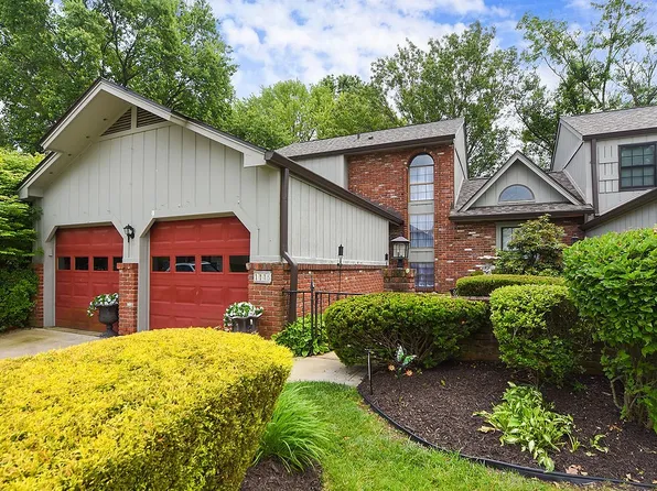 1115 Valleyview Dr, Lawrence, PA 15055