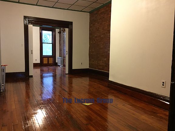 3rd image of 524 4th Ave #33