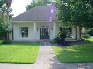 3652 Harris Dr, Baton Rouge, LA 70816