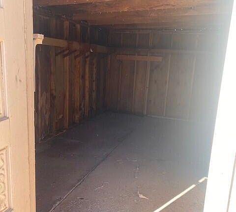 4th image of 5222 S 47TH Place