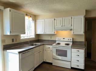 4520 SE Ina Ave #10, Portland, OR 97267