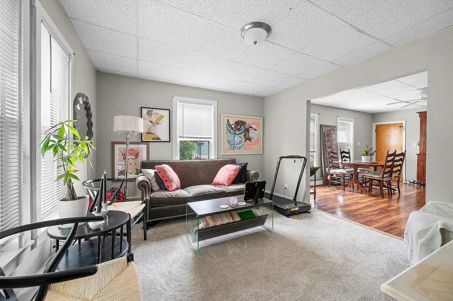 2 bed, 1000 sqft, $2,600 — Photo 2
