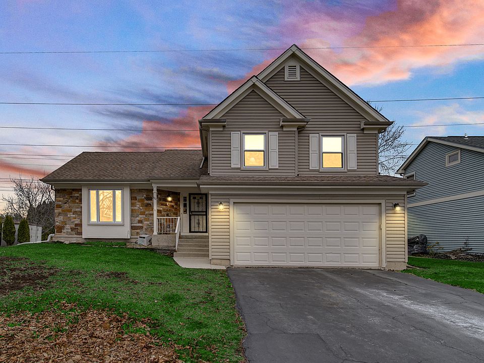 1st image of 90 Copperwood Dr