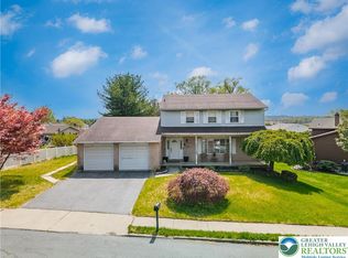 1804 Elmhurst Dr, Whitehall, PA 18052