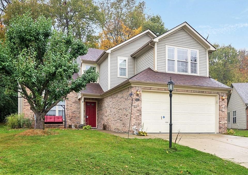 1st image of 5517 Acorn Woods Cir