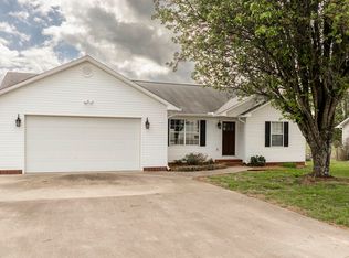 222 Mulberry Ln NE, Cleveland, TN 37312