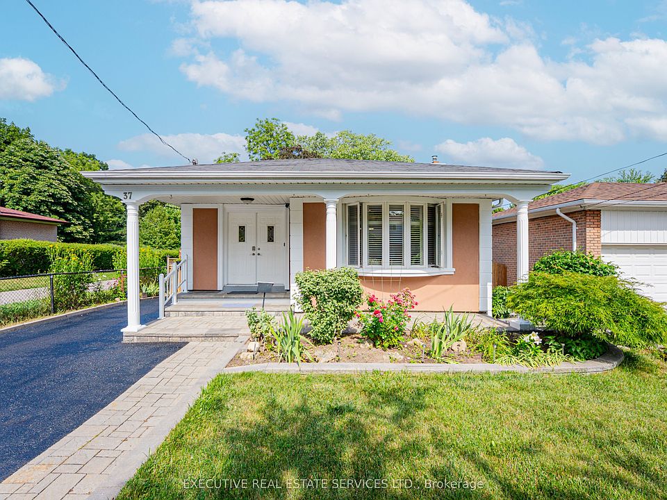 1st image of 37 Ravenview Dr