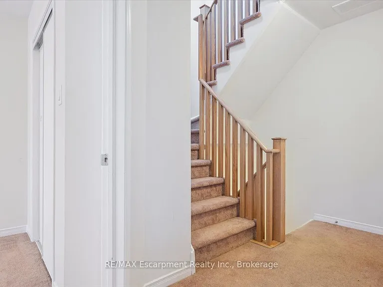 2441 Greenwich Dr #64 — Photo 36
