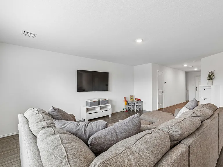 3044 Harper St — Photo 1