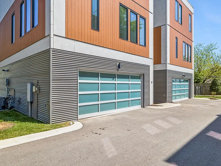 110 Oceola Ave #10 — Photo 22